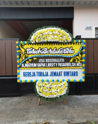 Papan Bunga Duka di Meureudu